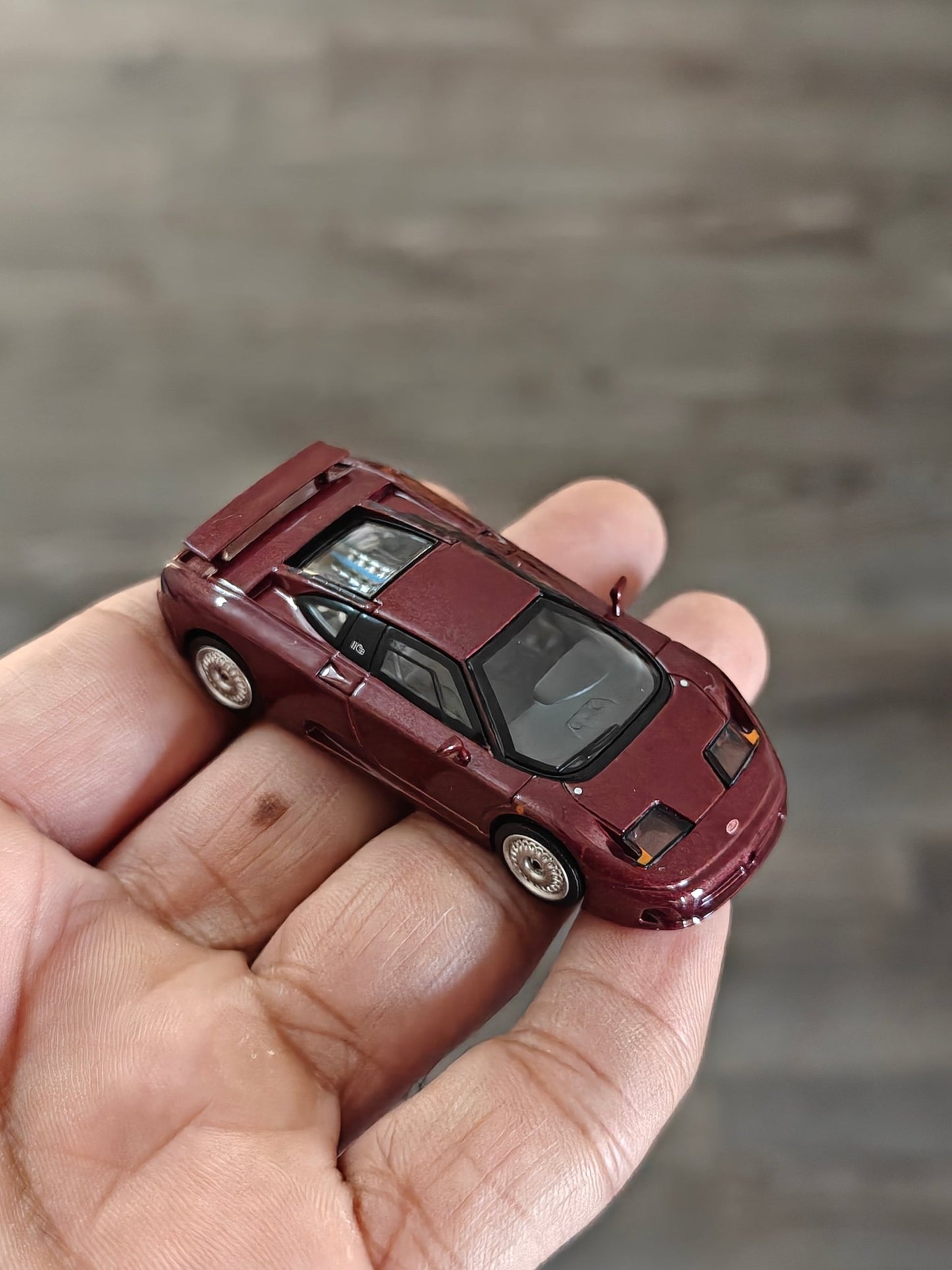 Mini GT Bugatti EB110 GT - Dark Red (Open Box) - Kinder Logs