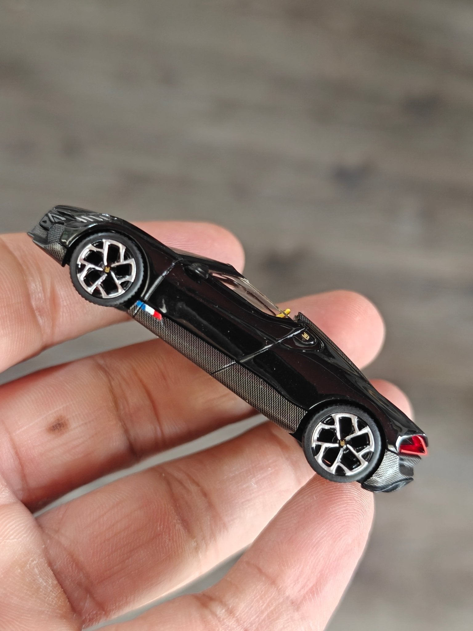Mini GT Bugatti W16 Mistral - Black (Open Box) - Kinder Logs