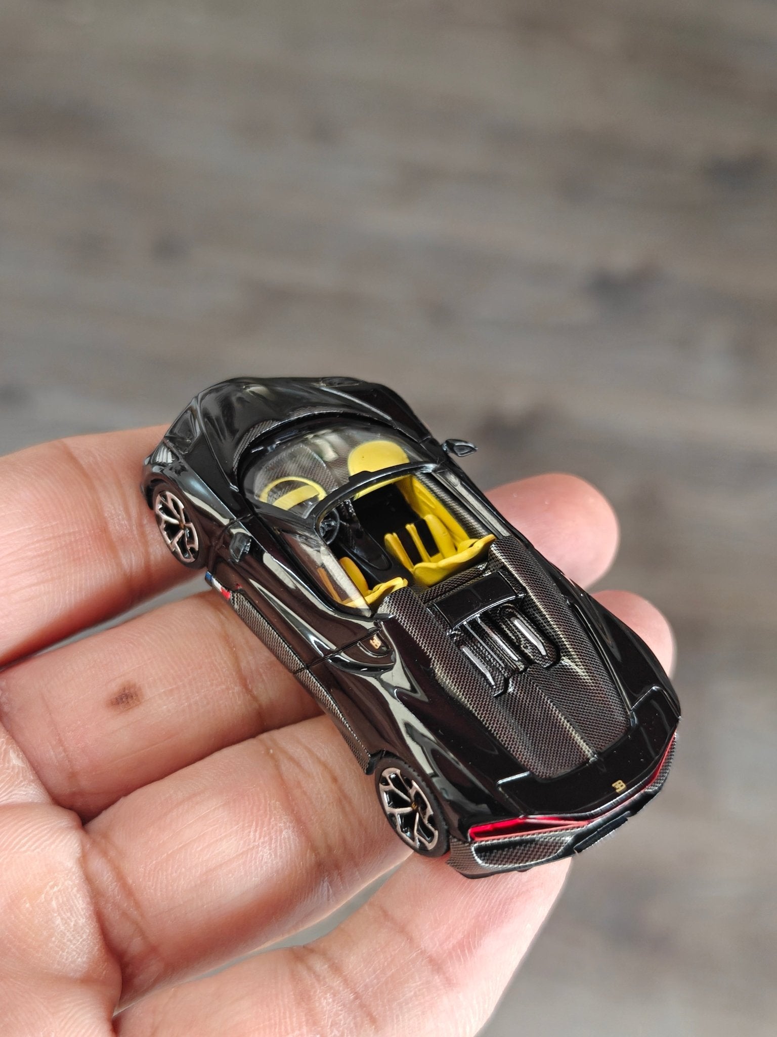 Mini GT Bugatti W16 Mistral - Black (Open Box) - Kinder Logs