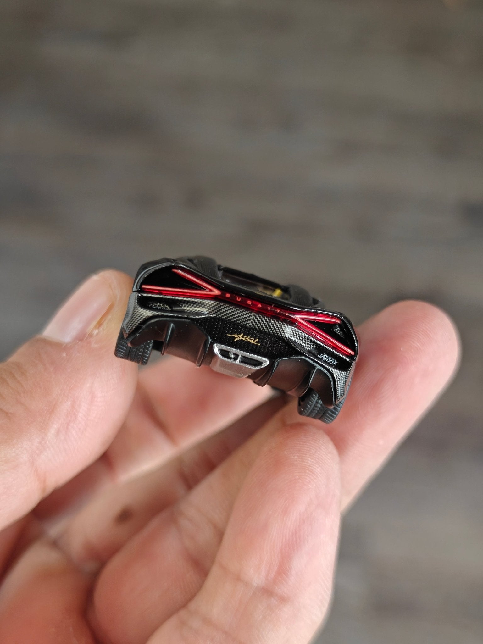 Mini GT Bugatti W16 Mistral - Black (Open Box) - Kinder Logs