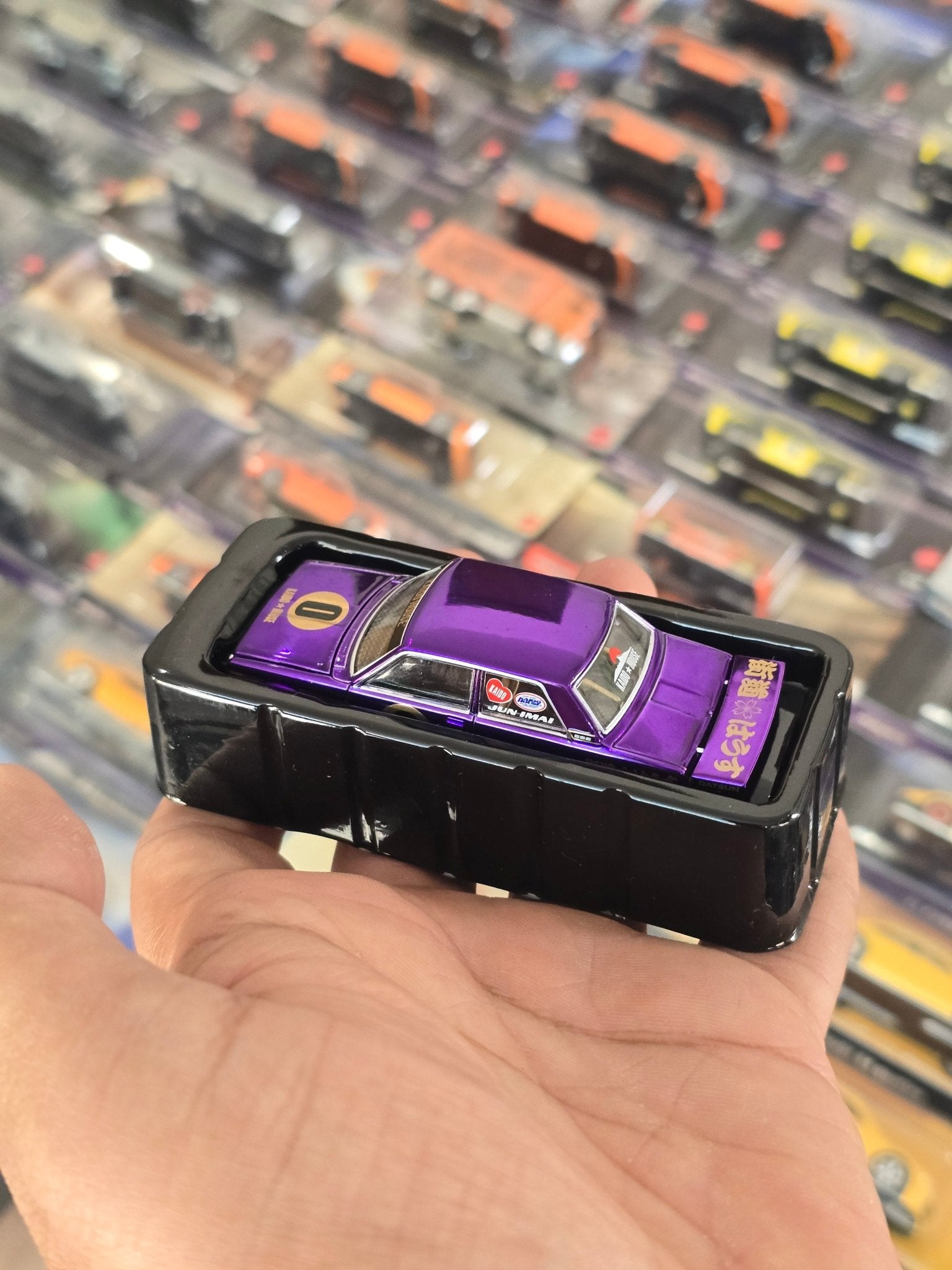 Mini GT Kaido House Datsun 510 Pro Street Anniversary Edition (Uncarded) - Kinder Logs