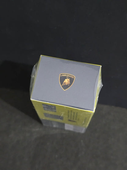 Mini GT Lamborghini Aventador GT EVO LB - Silhouette Works (Yellow) - Sealed Box - Kinder Logs