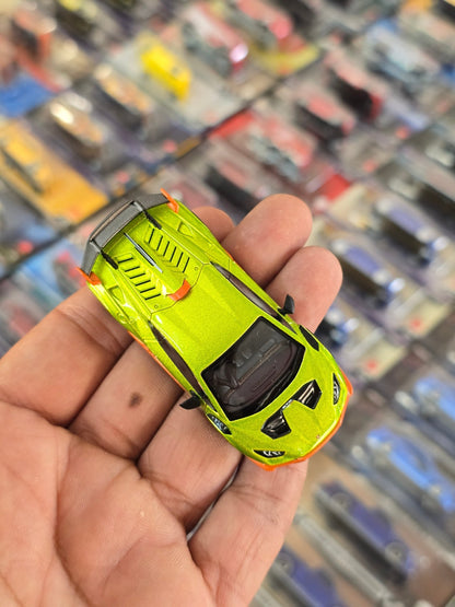 Mini GT Lamborghini Huracan STO - Verde Citrea (Open Box) - Kinder Logs