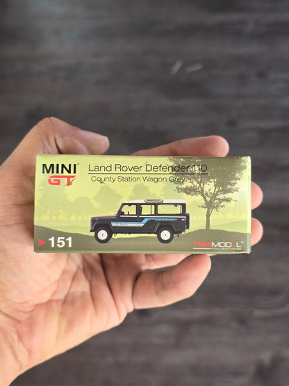 Mini GT Land Rover Defender 110 County Station Wagon (Open Box) - Kinder Logs