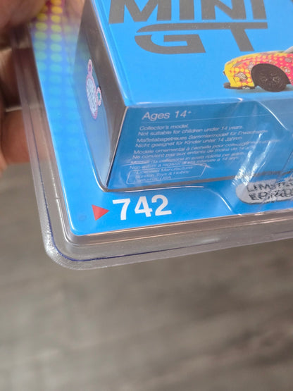 Mini GT LB - Silhouette Works GT Nissan 35GT - RR Ver.1 LBWK KUMA - Mijo Exclusives - Kinder Logs