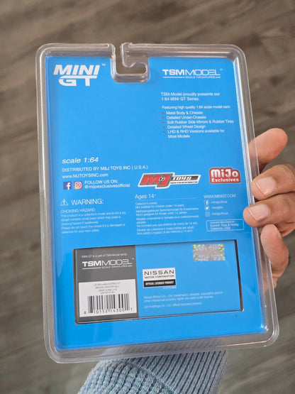 Mini GT LB - Silhouette Works GT Nissan 35GT - RR Ver.1 LBWK KUMA - Mijo Exclusives - Kinder Logs