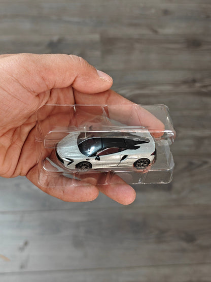 Mini GT McLaren Artura - Mijo Exclusives (Silver) - Kinder Logs