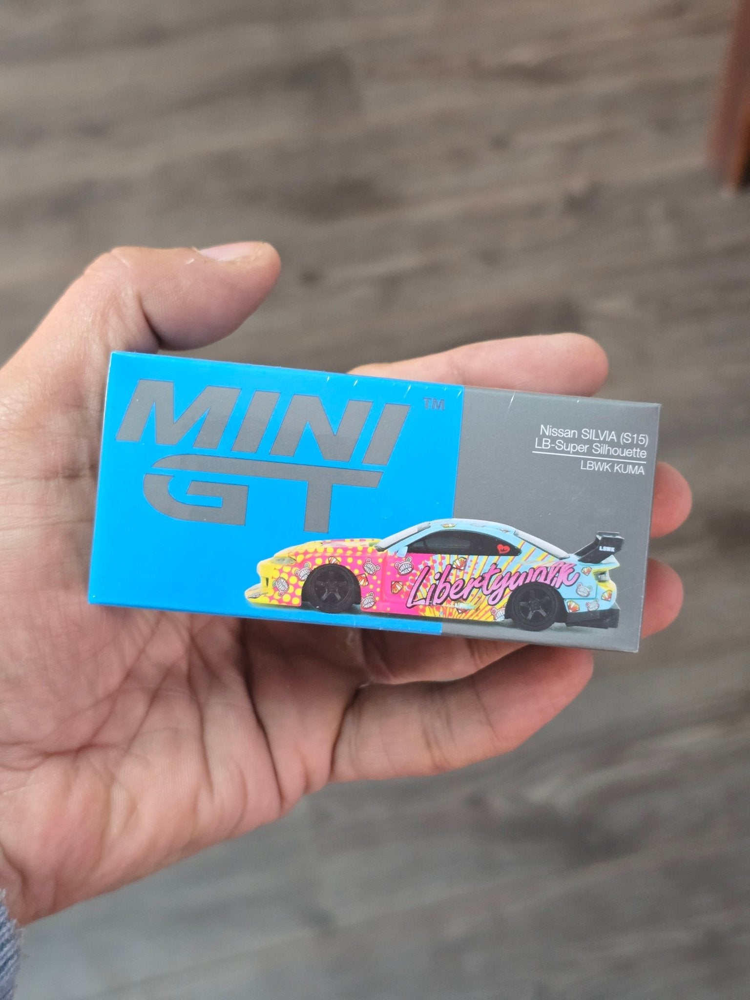 Mini GT Nissan Silvia S15 LB - Super Silhouette LBWK KUMA (Sealed Box) - Kinder Logs