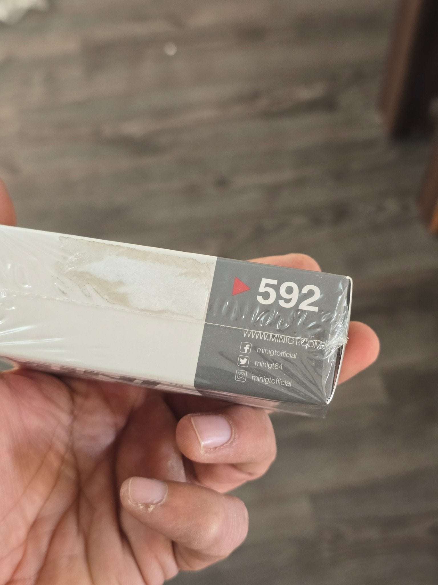 Mini GT Nissan Skyline GT - R (R32) Gr. A 23 - Sealed Box - Kinder Logs