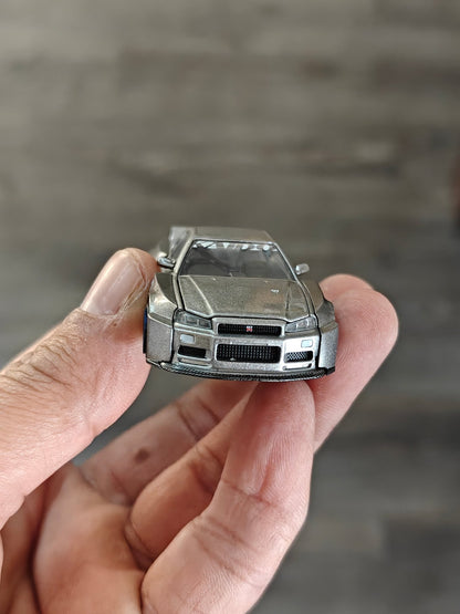Mini GT Nissan Skyline GT - R (R34) Kaido Works Shinjuku V1 (Open Box) - Kinder Logs