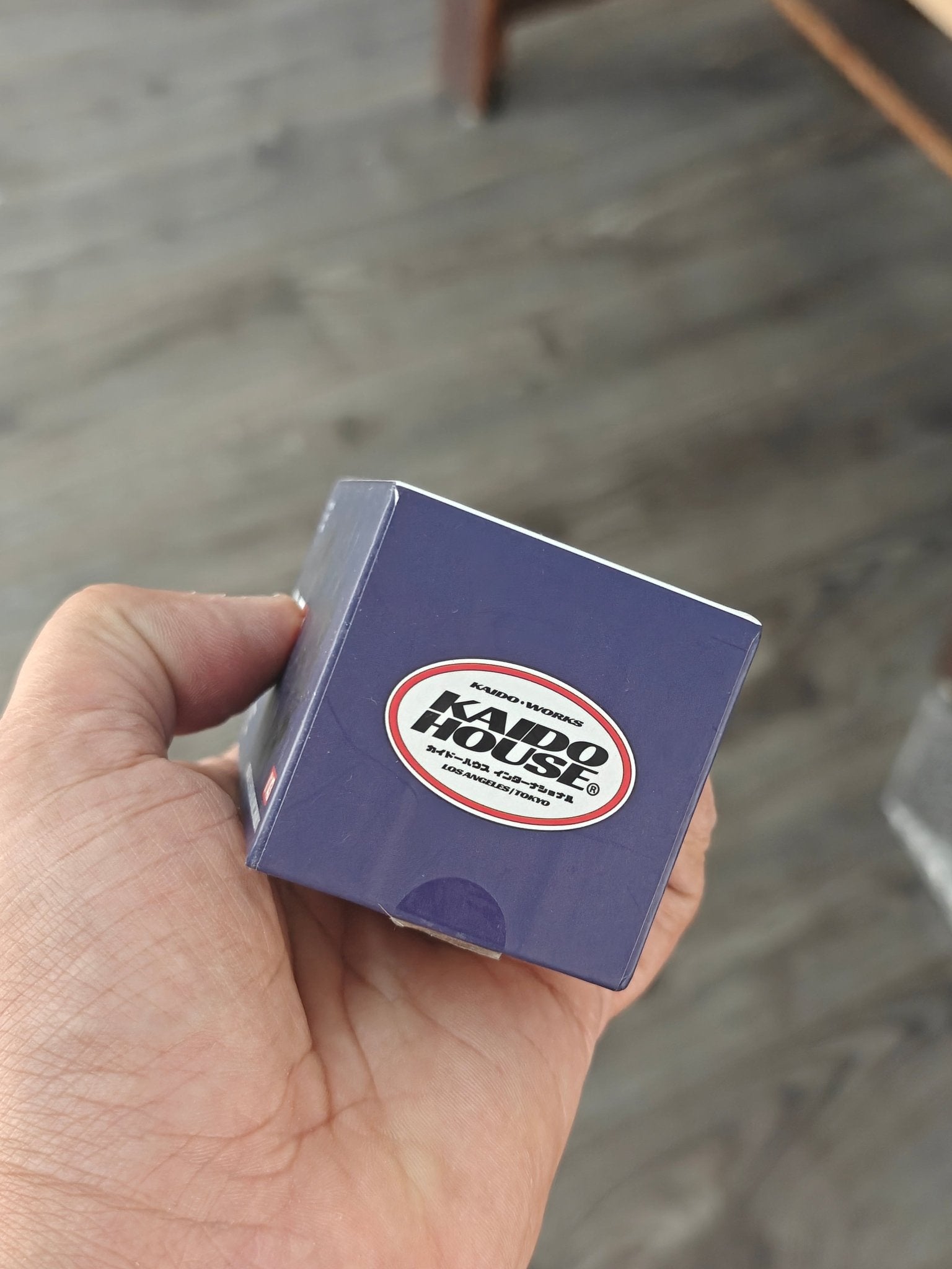 Mini GT Nissan Skyline GT - R (R34) Kaido Works Shinjuku V1 (Open Box) - Kinder Logs