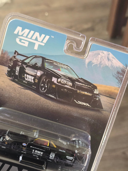 Mini GT Nissan Skyline LB - ER34 Super Silhouette LBWK - Skyline Black - Kinder Logs