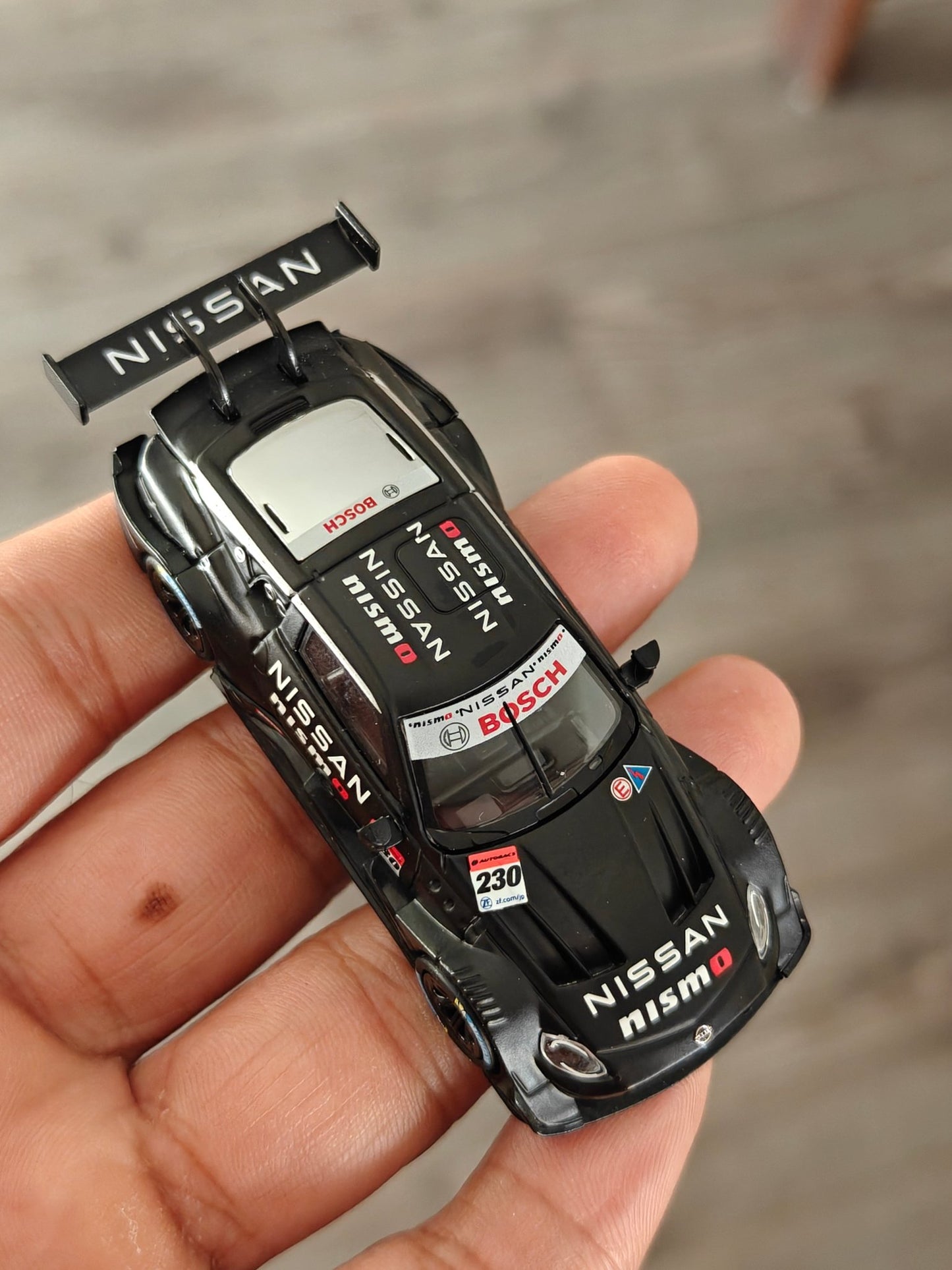 Mini GT Nissan Z GT500 230 (2021 NISMO Presentation) - Open Box - Kinder Logs