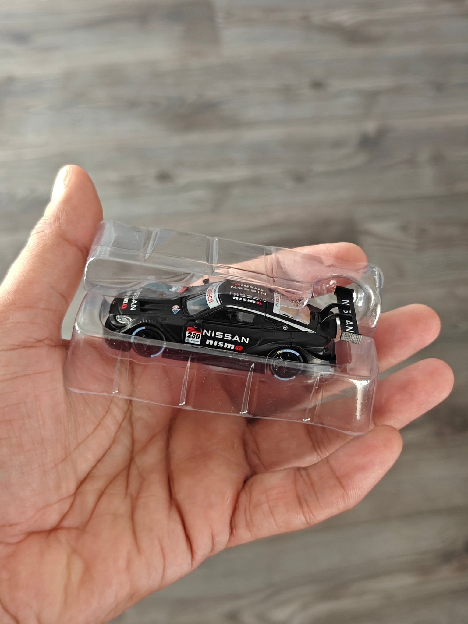 Mini GT Nissan Z GT500 230 (2021 NISMO Presentation) - Open Box - Kinder Logs