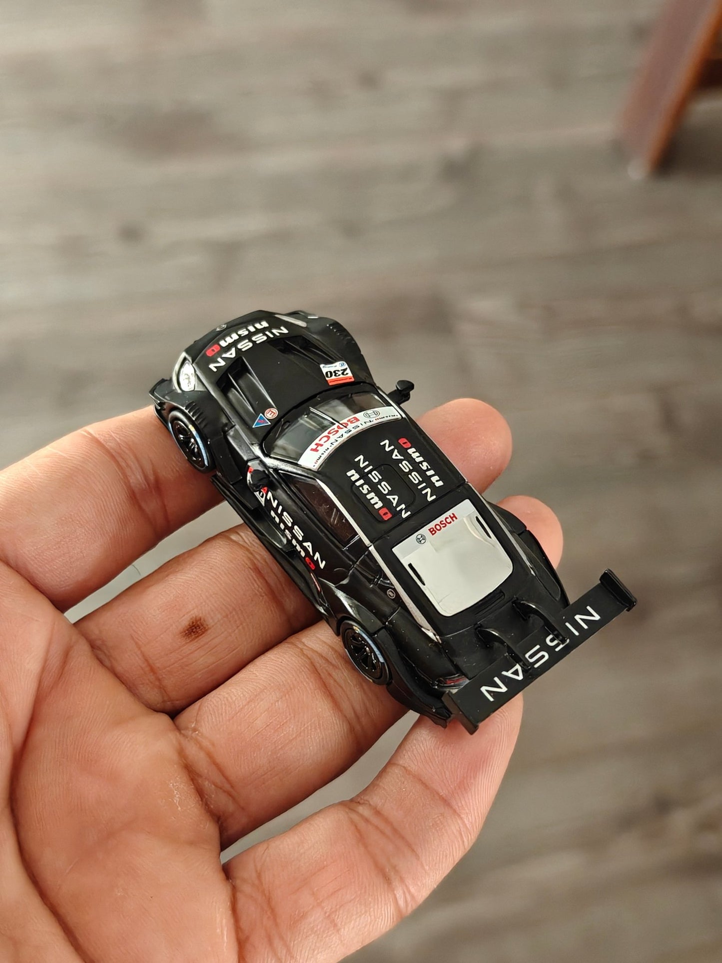 Mini GT Nissan Z GT500 230 (2021 NISMO Presentation) - Open Box - Kinder Logs