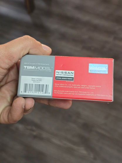 Mini GT Nissan Z Pandem - Passion Red (Open Box) - Kinder Logs