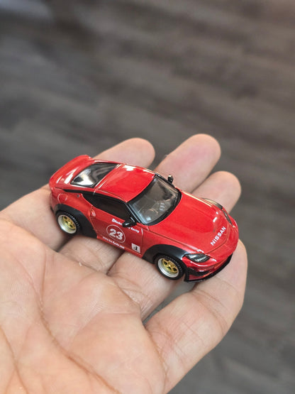 Mini GT Nissan Z Pandem - Passion Red (Open Box) - Kinder Logs