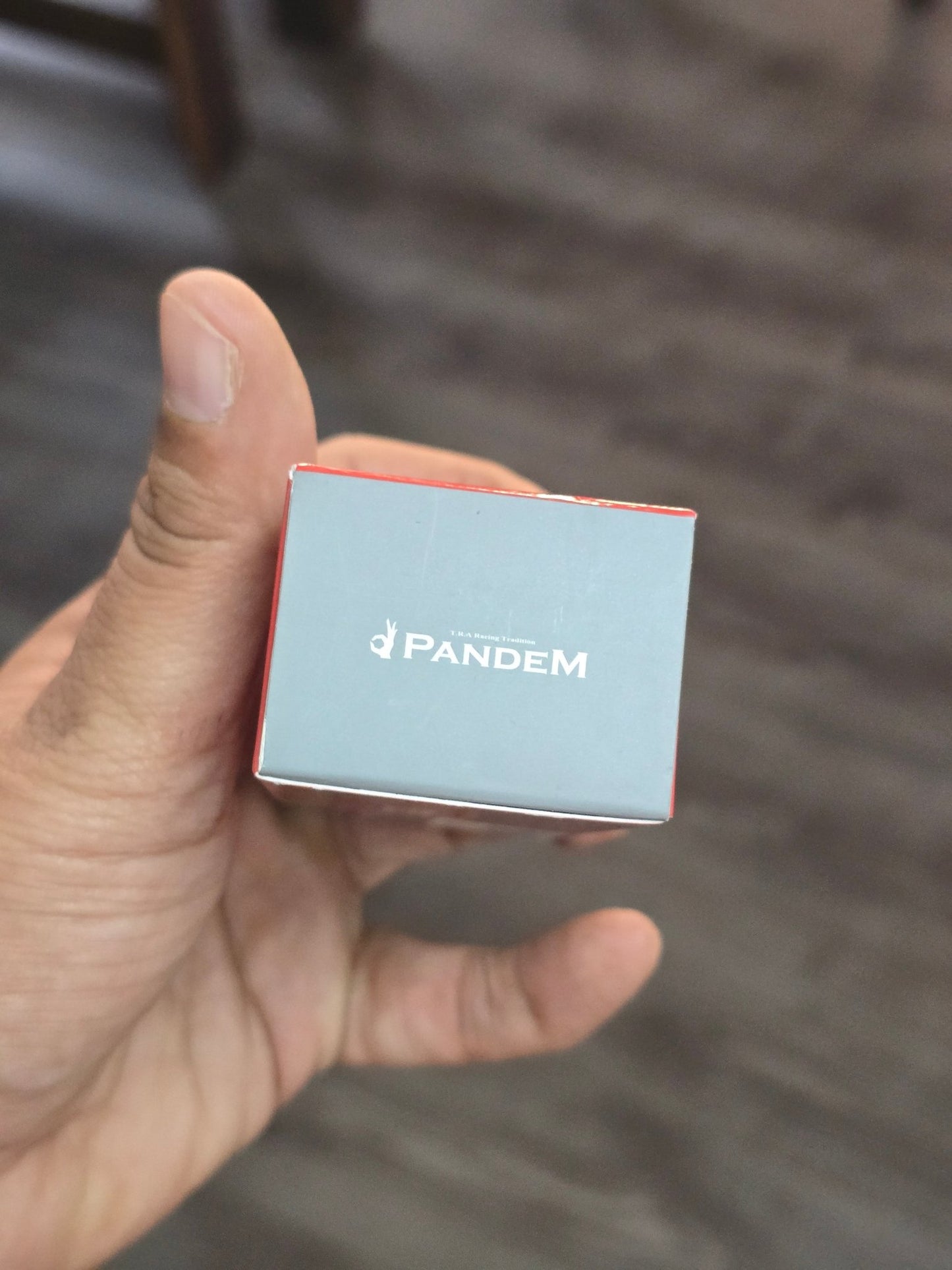 Mini GT Nissan Z Pandem - Passion Red (Open Box) - Kinder Logs