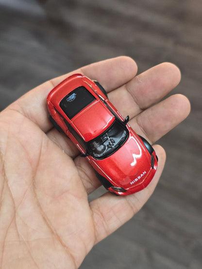 Mini GT Nissan Z Pandem - Passion Red (Open Box) - Kinder Logs