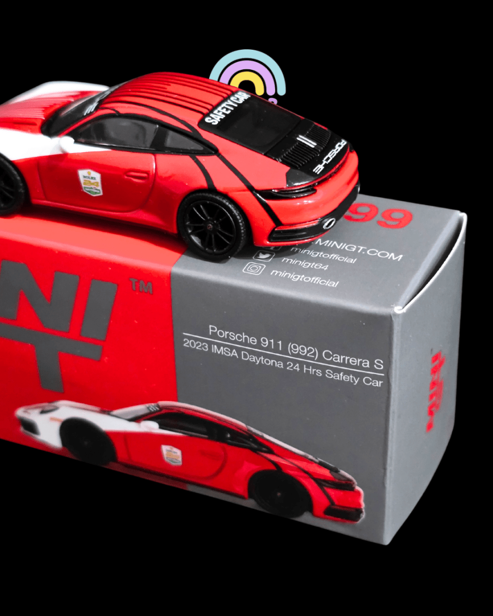 Mini GT Porsche 911 (992) Carrera S (Open Box) - Kinder Logs