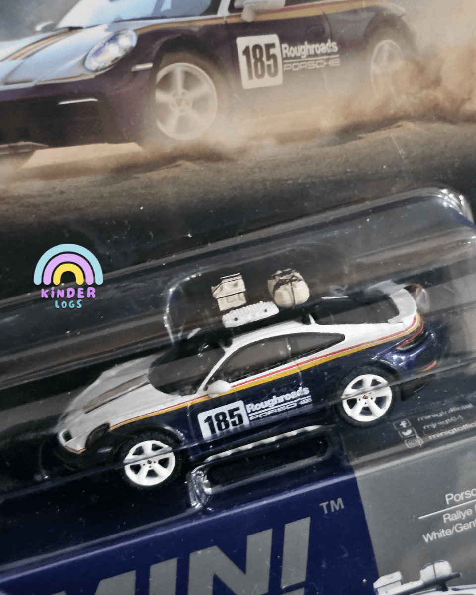Mini GT Porsche 911 Dakar Rallye Design Package (Blister Pack) - Kinder Logs