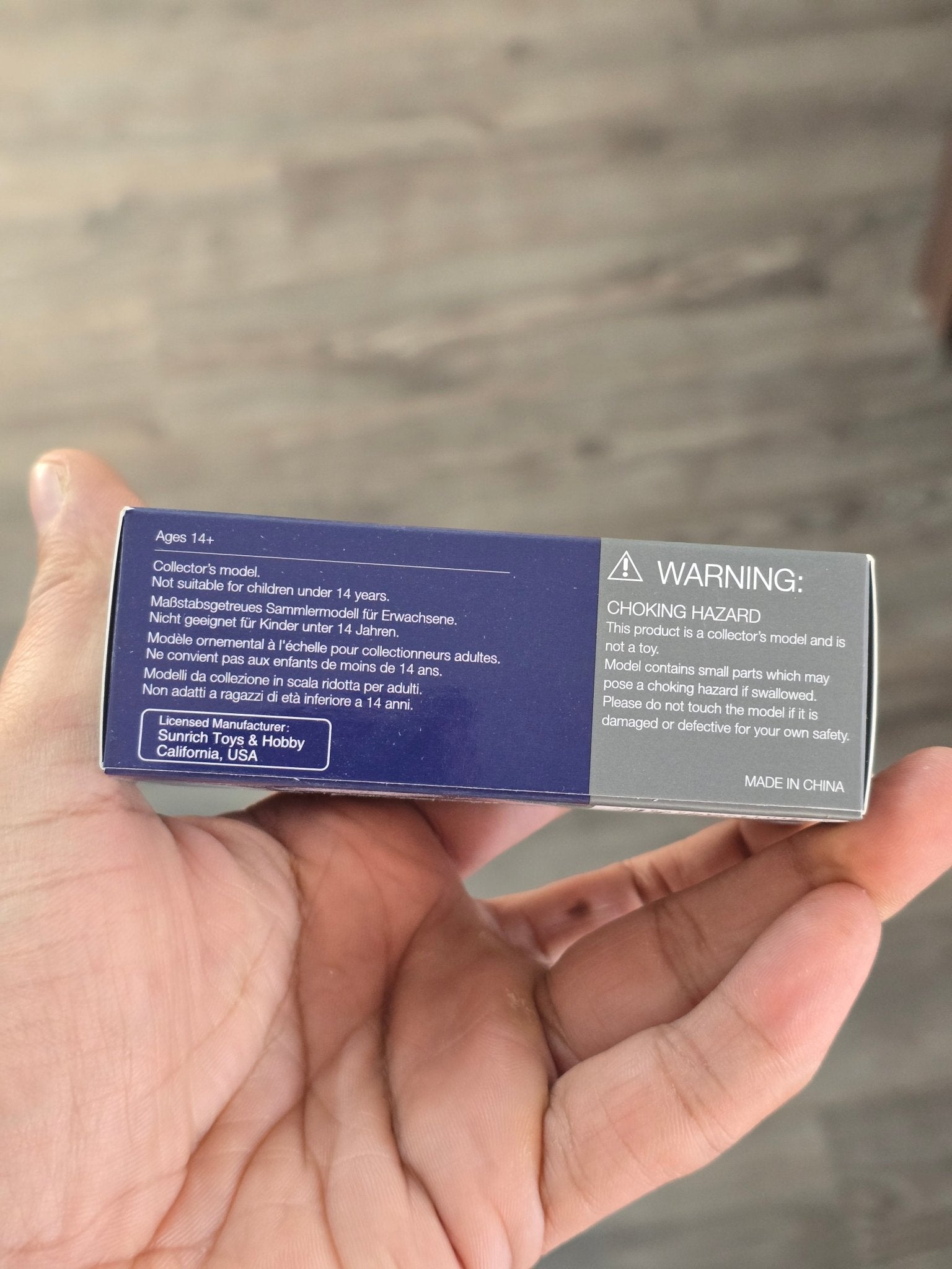 Mini GT Porsche 911 Dakar Rallye Design Package - Open Box - Kinder Logs