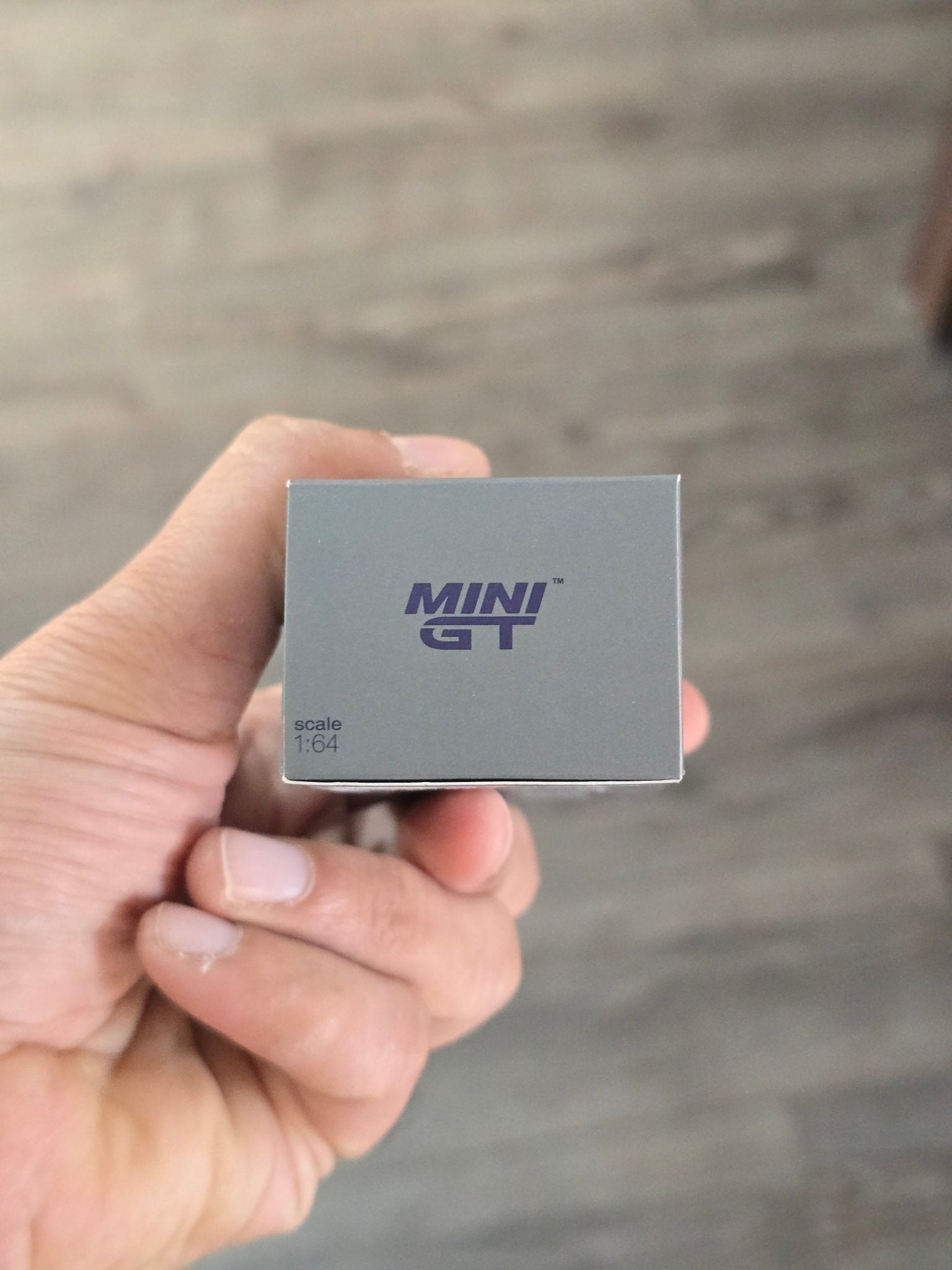 Mini GT Porsche 911 Dakar Rallye Design Package - Open Box - Kinder Logs