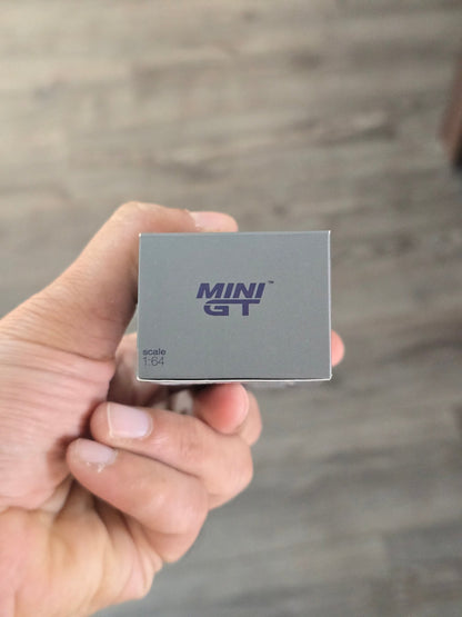 Mini GT Porsche 911 Dakar Rallye Design Package - Open Box - Kinder Logs