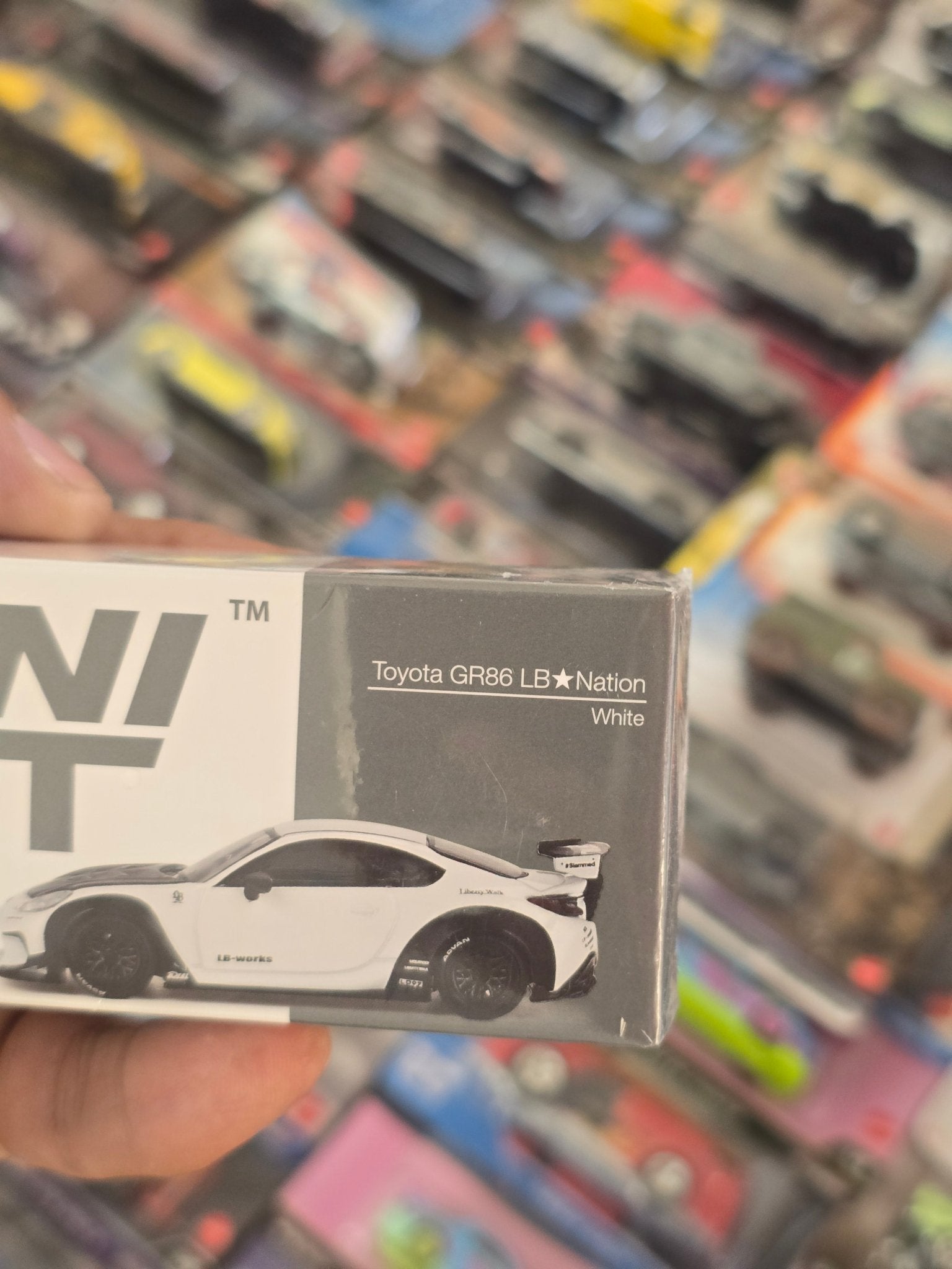 Mini GT Toyota GR86 LB Nation - White (Sealed Box) - Kinder Logs