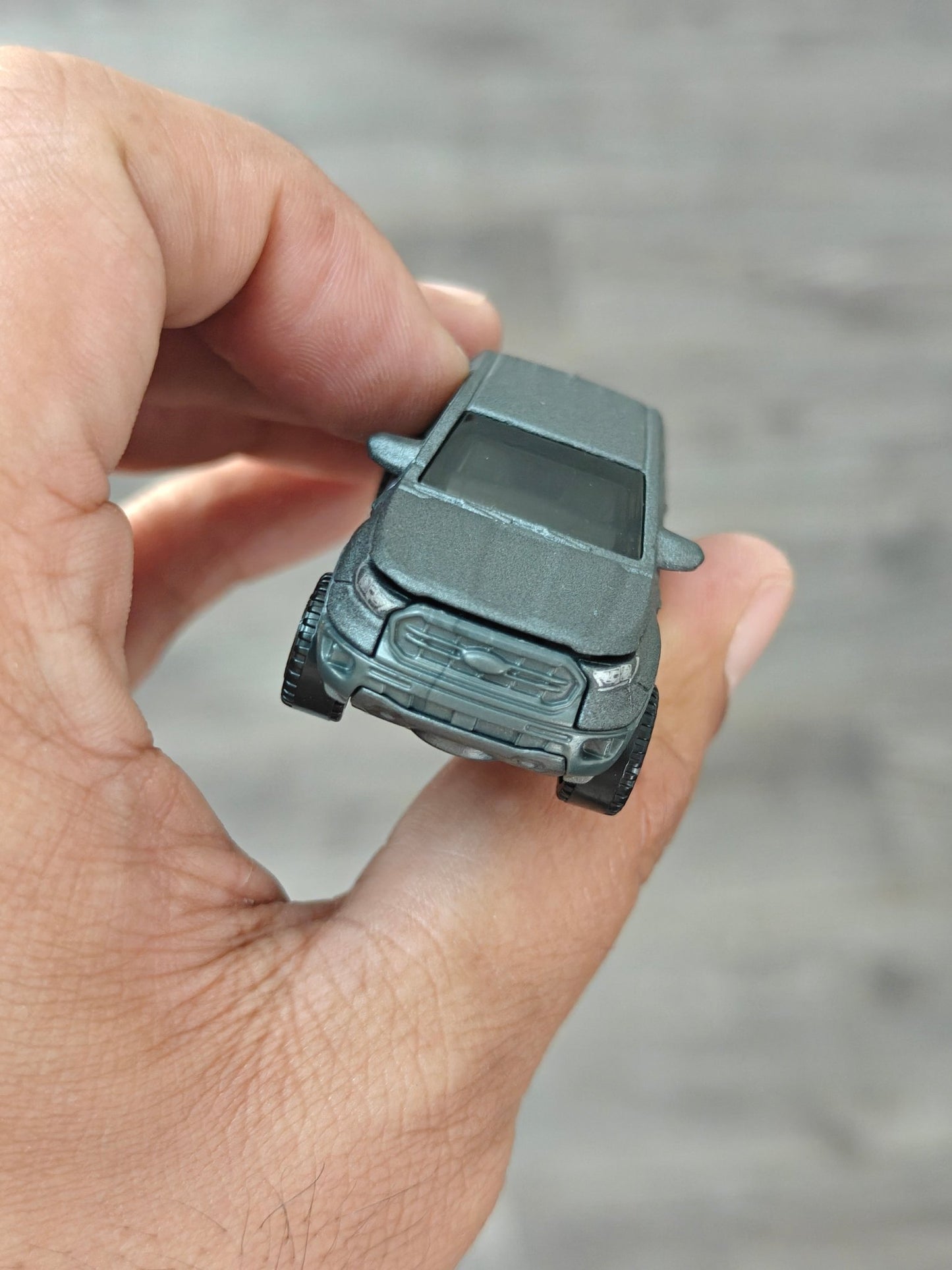 Moving Parts Matchbox 2019 Ford Ranger (Uncarded) - Kinder Logs