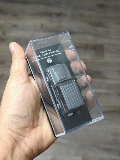 Para64 2014 Toyota Land Cruiser LC 71 (Graphite Grey) - Kinder Logs