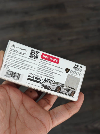 Pop Race Lamborghini Countach LPI 800 - 4 - White (Open Box) - Kinder Logs