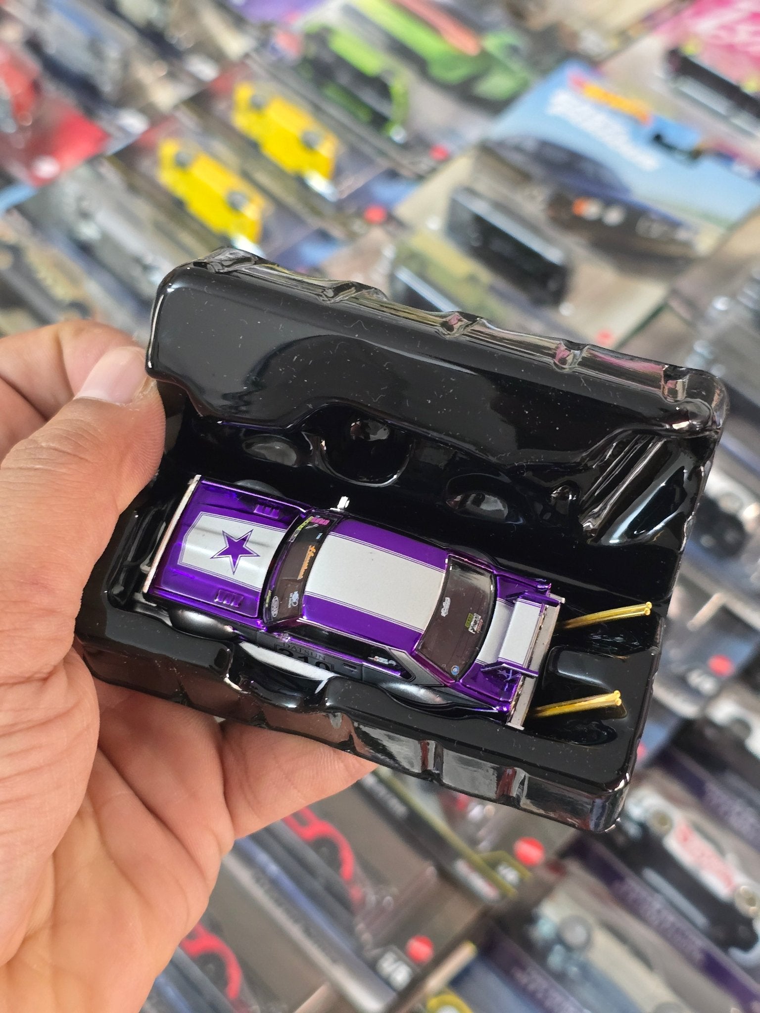 Pop Race Nissan Skyline C210 Kaido Racer Bosozoku Style - Purple (Mirrors Missing) - Kinder Logs
