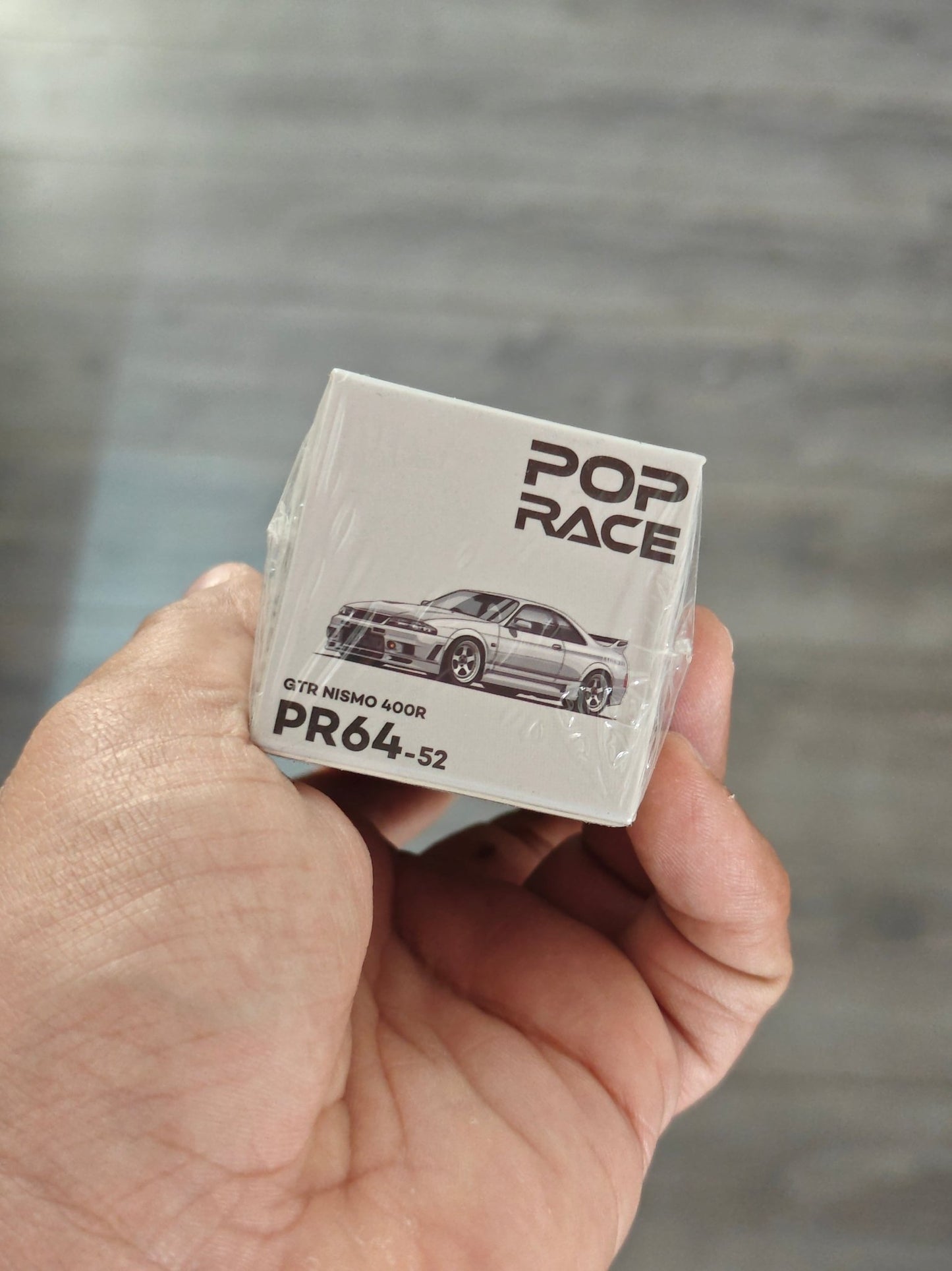 Pop Race Nissan Skyline GT-R R33 Nismo 400R (Grey) - Sealed Box - Kinder Logs