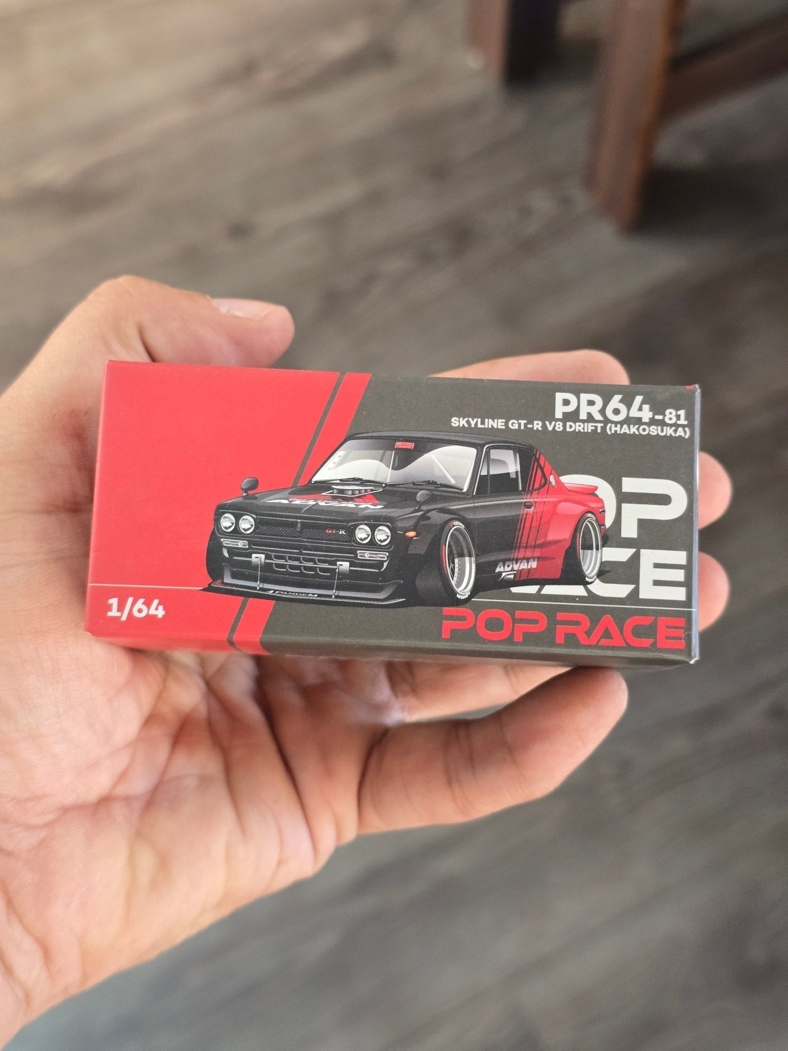 Pop Race Nissan Skyline GT - R V8 Drift Hakosuka PR64 - 81 Advan Edition - Kinder Logs