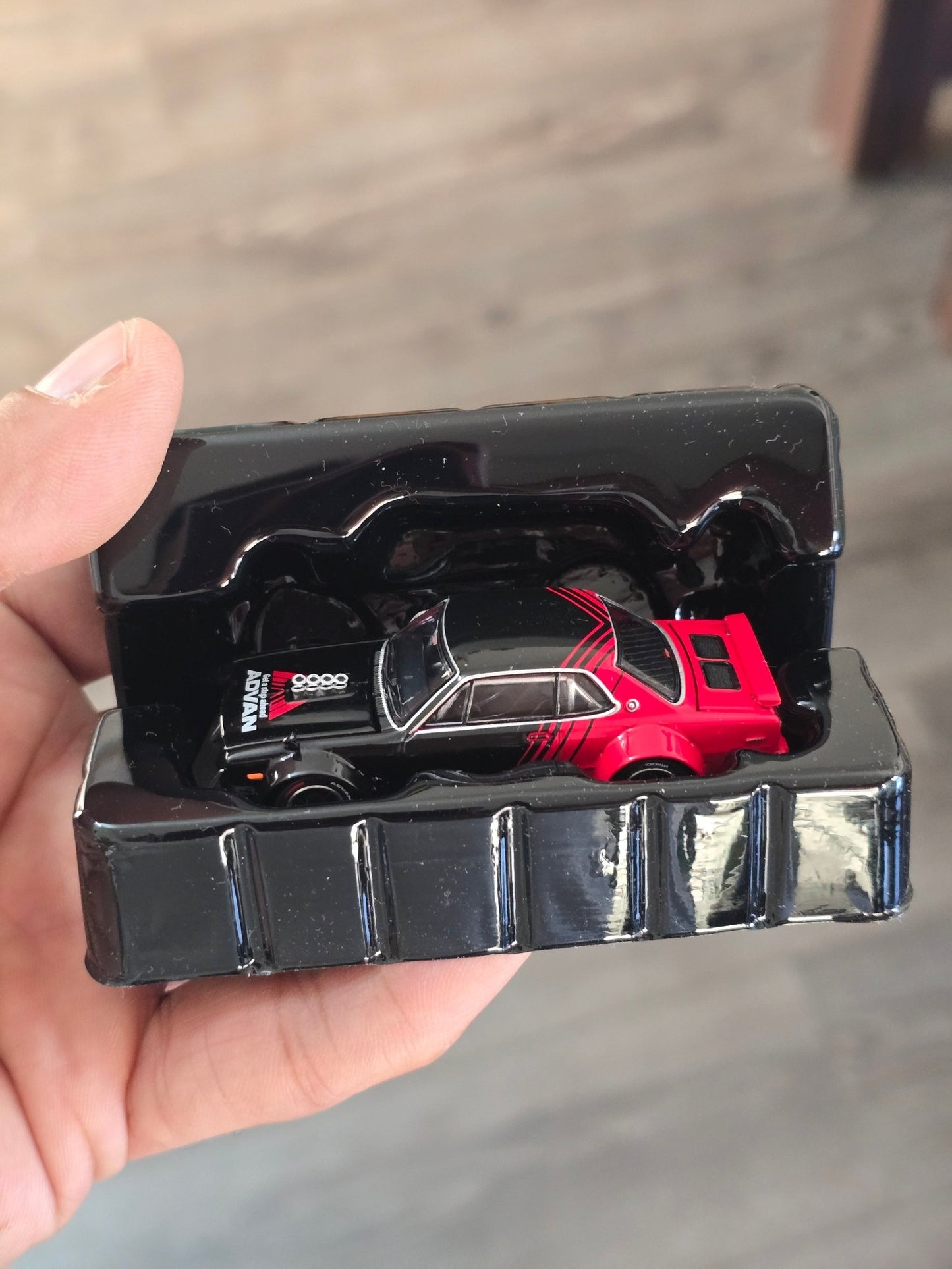 Pop Race Nissan Skyline GT - R V8 Drift Hakosuka PR64 - 81 Advan Edition - Kinder Logs