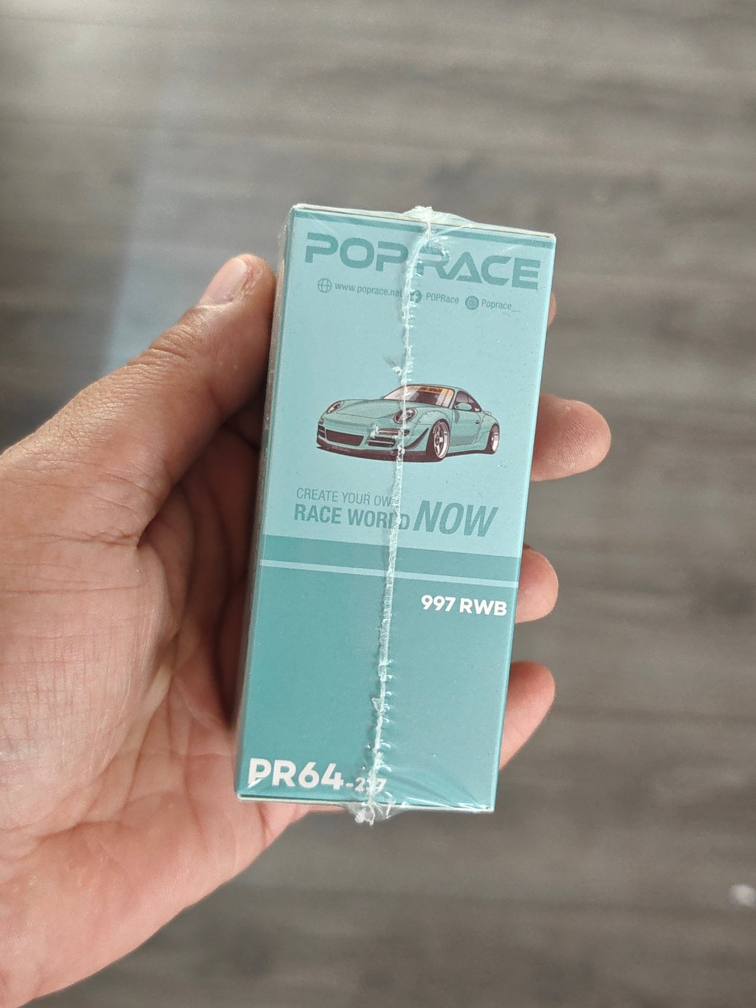 Pop Race Porsche 997 RWB PR64-237 - Blue (Sealed Box) - Kinder Logs
