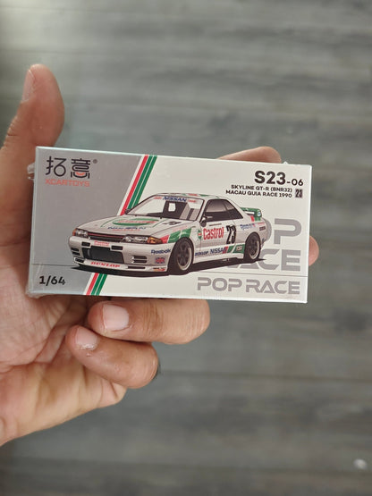 Pop Race XCARTOYS Nissan Skyline GT-R BNR32 Macau Guia Race 1990 (S23-06) - Kinder Logs