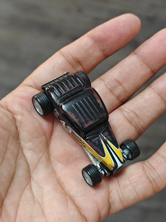 Premium Hot Wheels 1934 Ford Hot Rod (Uncarded - New) - Kinder Logs