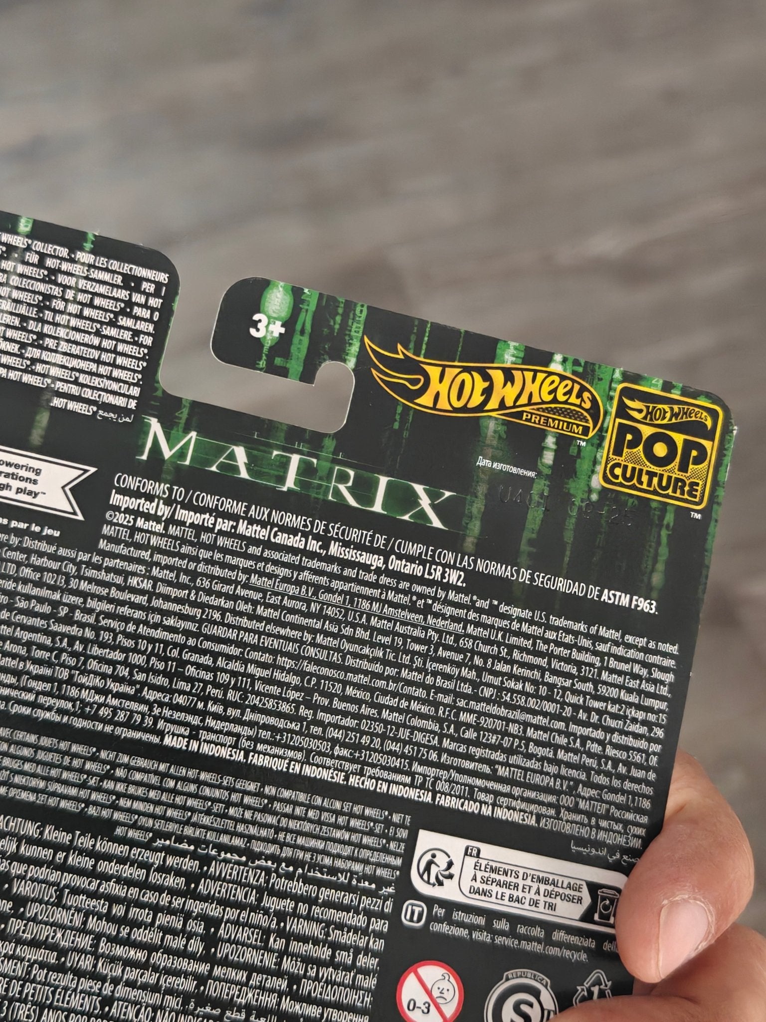 Premium Hot Wheels 1964 Lincoln Continental - The Matrix (Imported) - Kinder Logs