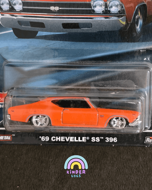 Premium Hot Wheels 1969 Chevelle SS 396 - American Scene (Imported) - Kinder Logs