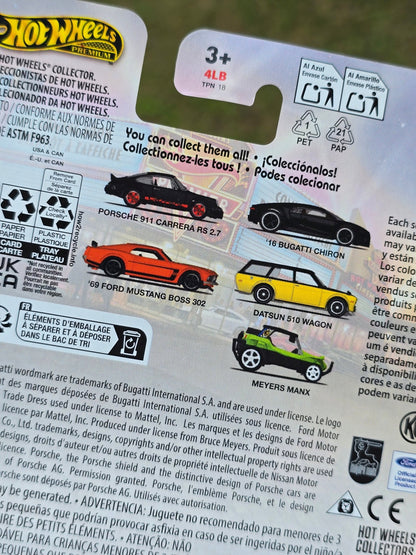 Premium Hot Wheels 1969 Ford Mustang Boss 302 - Boulevard 123 (Imported) - Kinder Logs