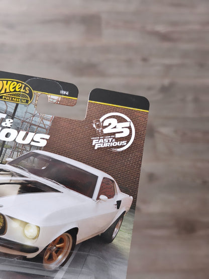 Premium Hot Wheels 1969 Ford Mustang Boss 302 - Fast And Furious (Imported) - Kinder Logs