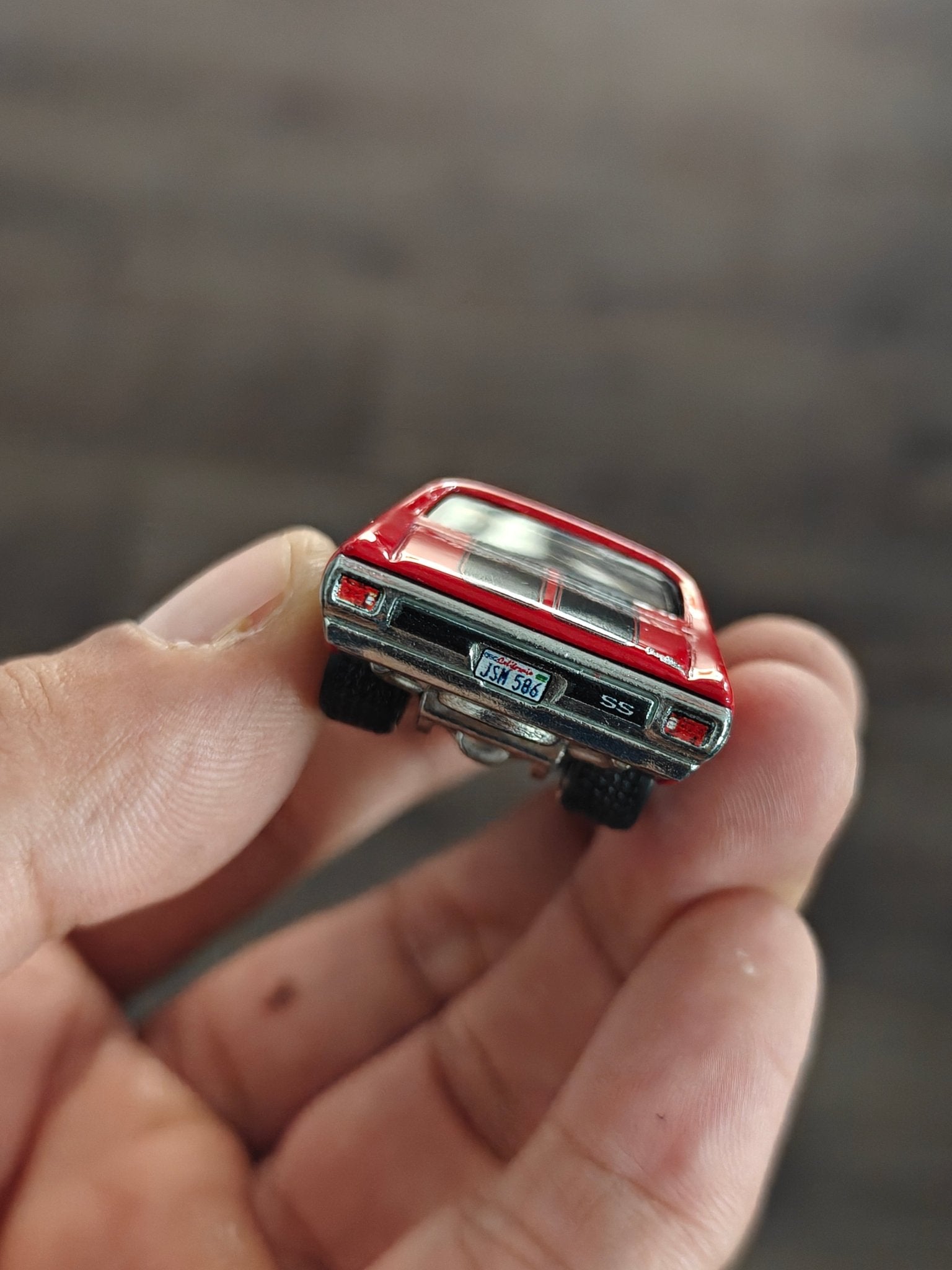 Premium Hot Wheels 1970 Chevrolet Chevelle SS (Uncarded - New) - Kinder Logs
