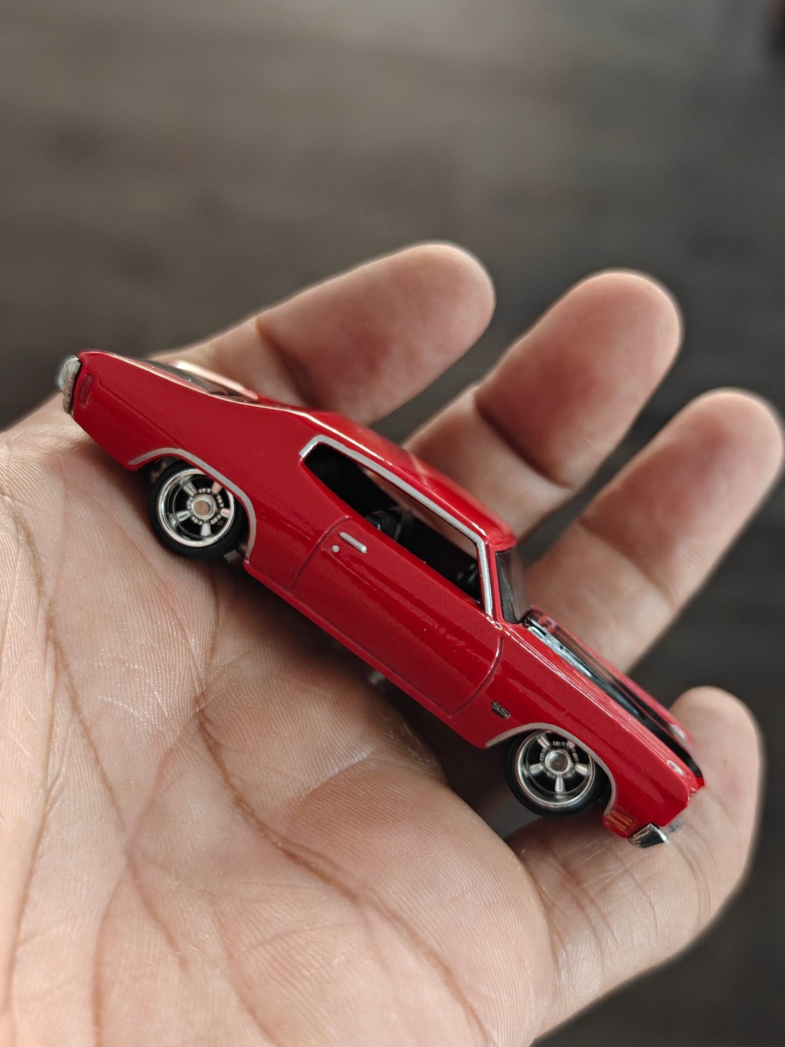 Premium Hot Wheels 1970 Chevrolet Chevelle SS (Uncarded - New) - Kinder Logs