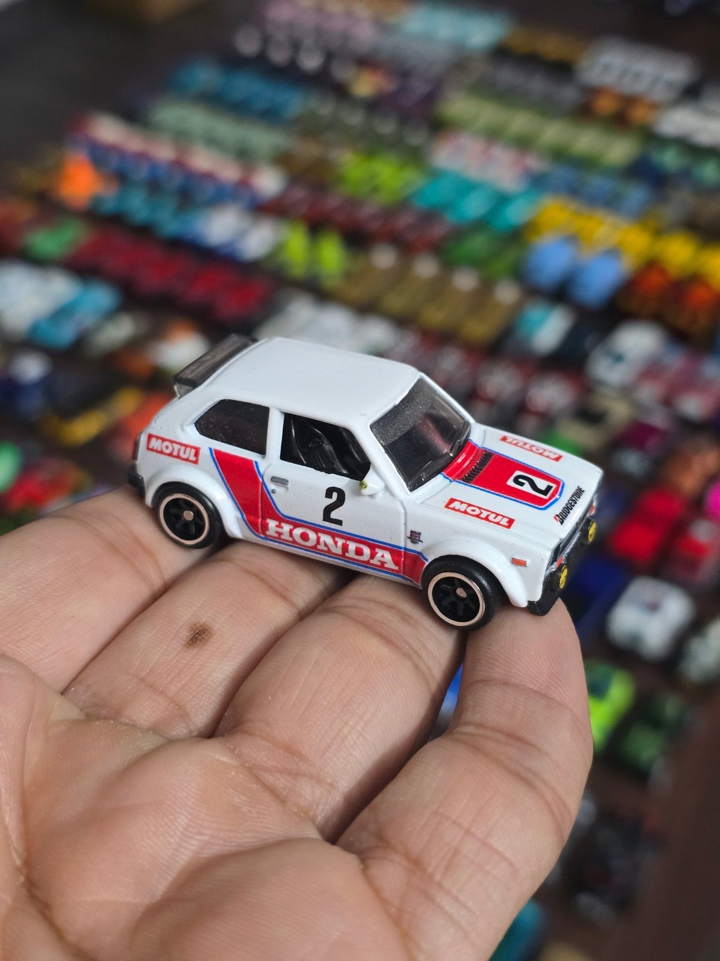 Premium Hot Wheels 1973 Honda Civic Custom (Uncarded - New) - Kinder Logs