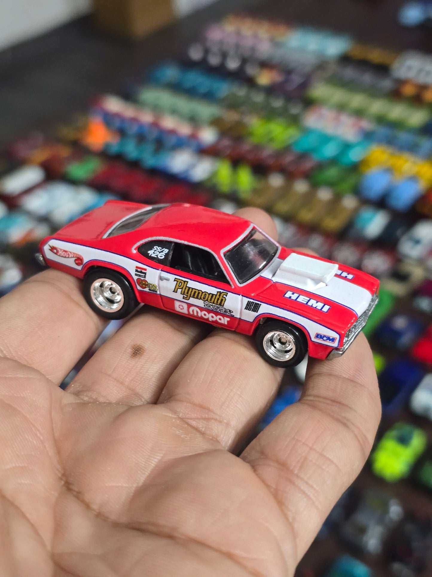 Premium Hot Wheels 1973 Plymouth Duster (Uncarded - New) - Kinder Logs