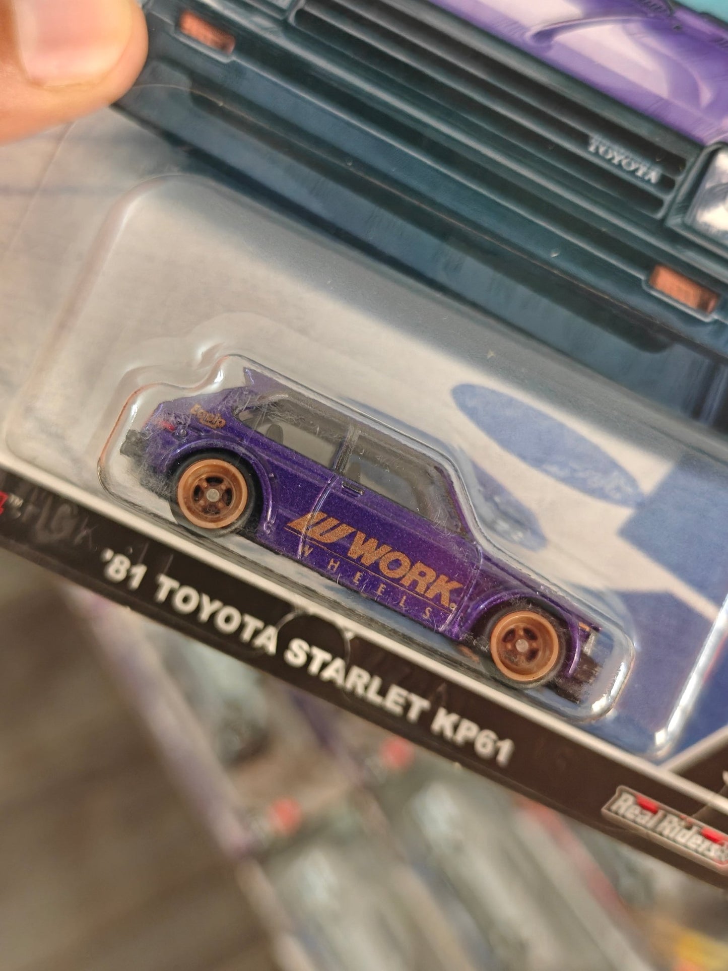 Premium Hot Wheels 1981 Toyota Starlet KP61 - Ronin Run (Imported) - Kinder Logs