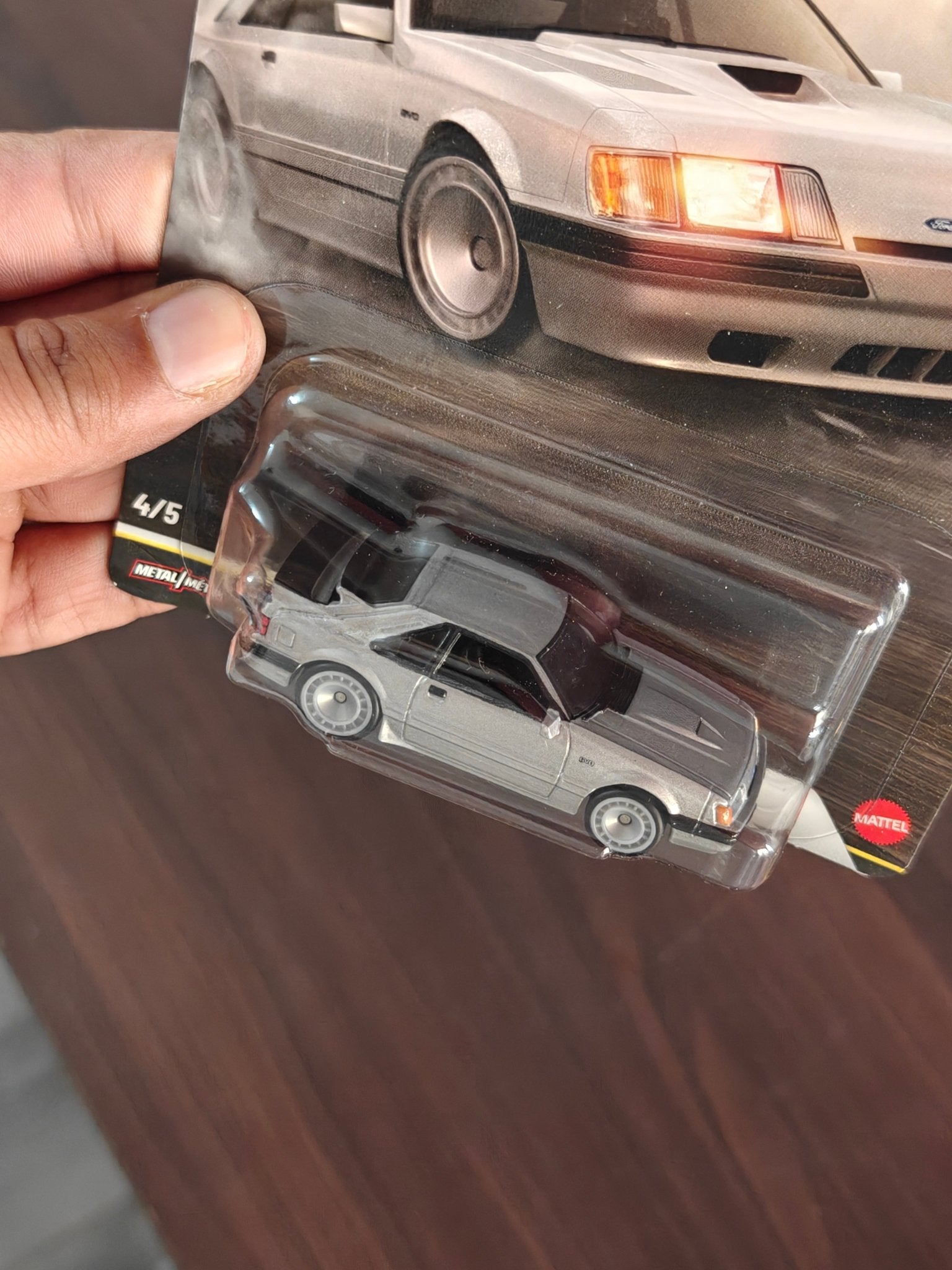 Premium Hot Wheels 1984 Ford Mustang SVO - Power Trip (Imported) - Kinder Logs