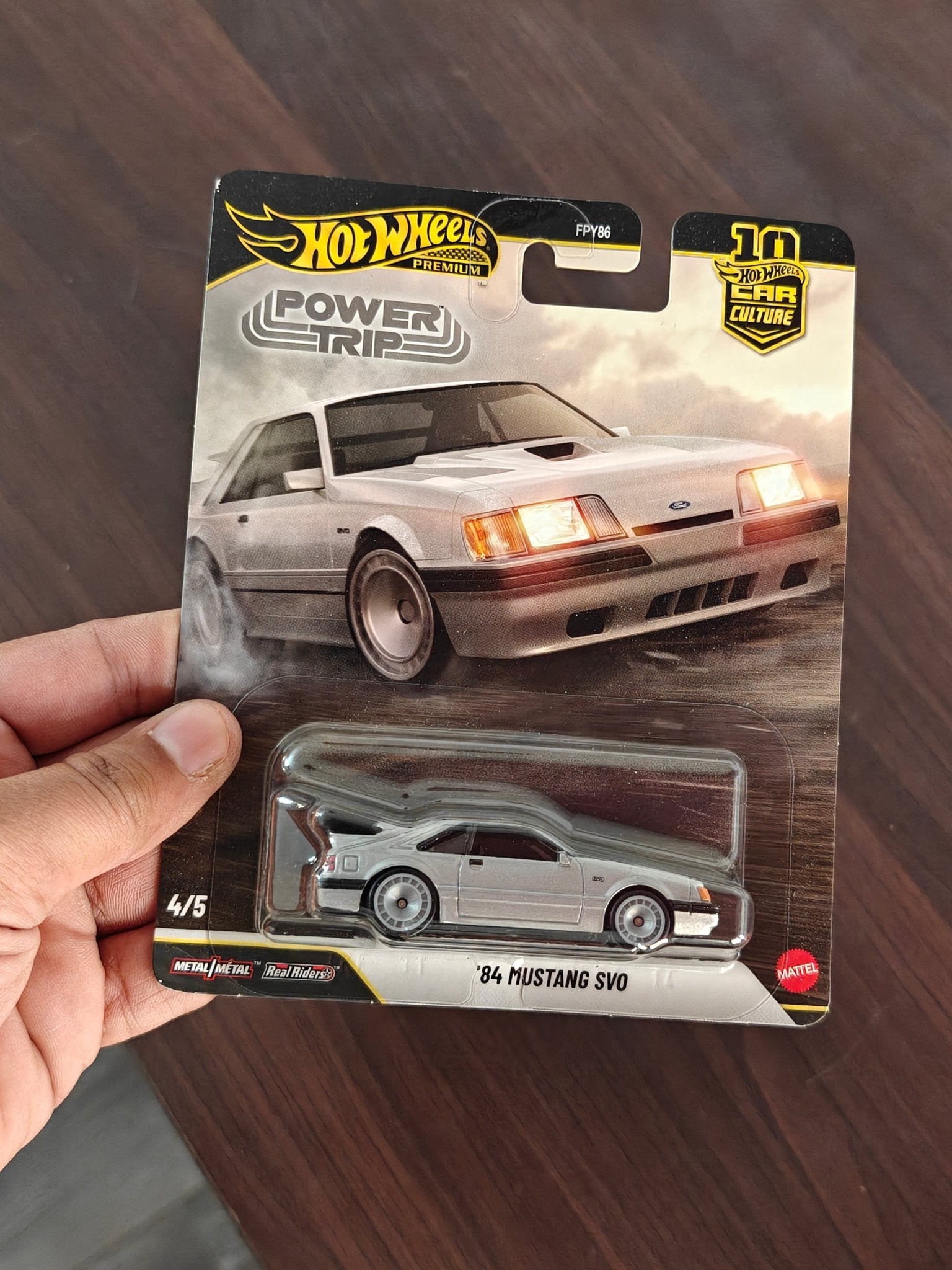 Premium Hot Wheels 1984 Ford Mustang SVO - Power Trip (Imported) - Kinder Logs